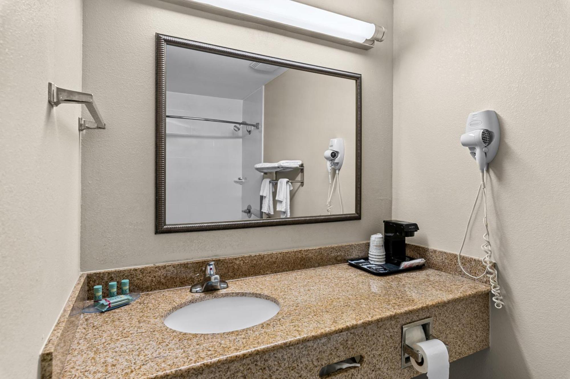 Best Western Presidential Hotel&Suites Pine Bluff Exterior foto