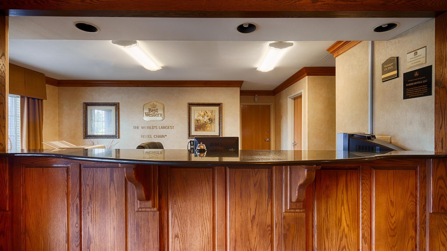 Best Western Presidential Hotel&Suites Pine Bluff Exterior foto